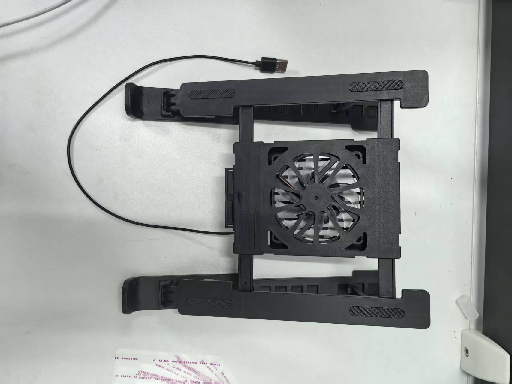Soporte de Refrigeración Ajust - Cooling Stand Tablet reseña y precio